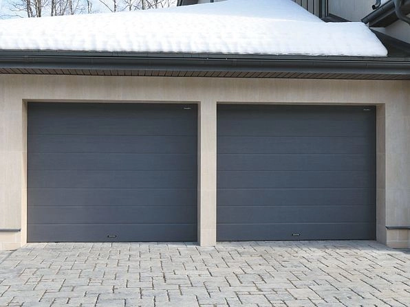 Секционные ворота 3400х2600 мм антрацитовые DoorHan RSD02, rostov-na-donu.doorhan.ru